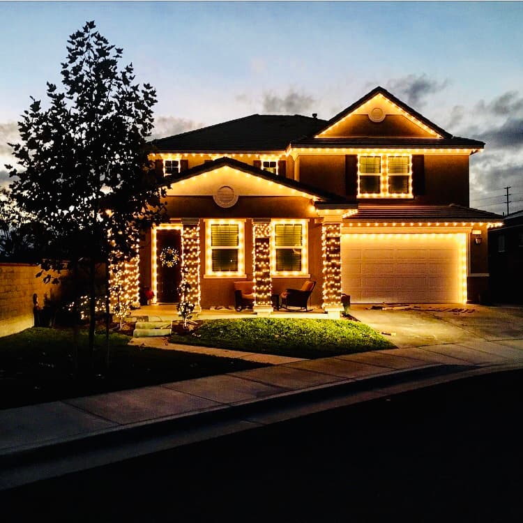 Advanced Holiday Lighting LLC