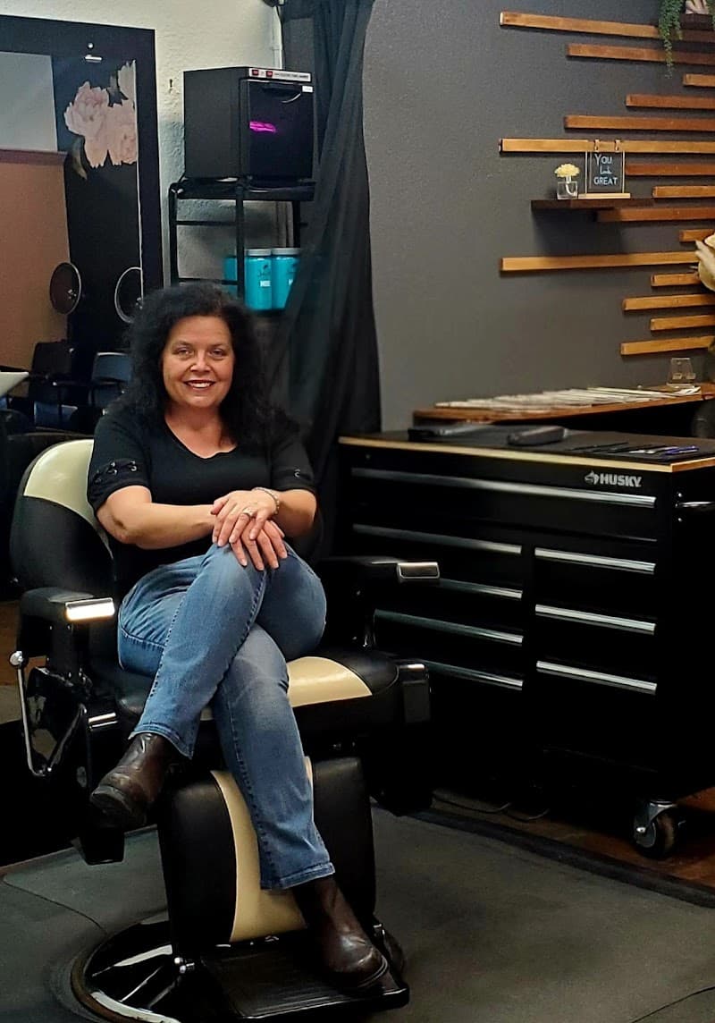 Barbering With Stacy