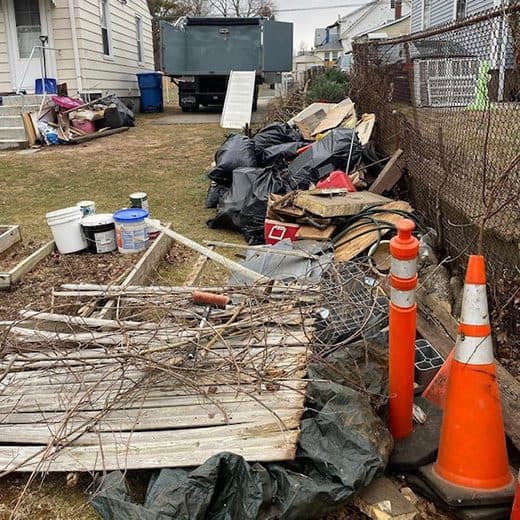 Same Day Clean Up Services - Dumpster Rentals