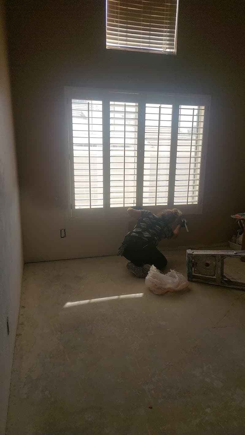 service repair handyman