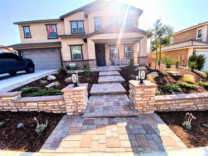 Van's Landscape Construction